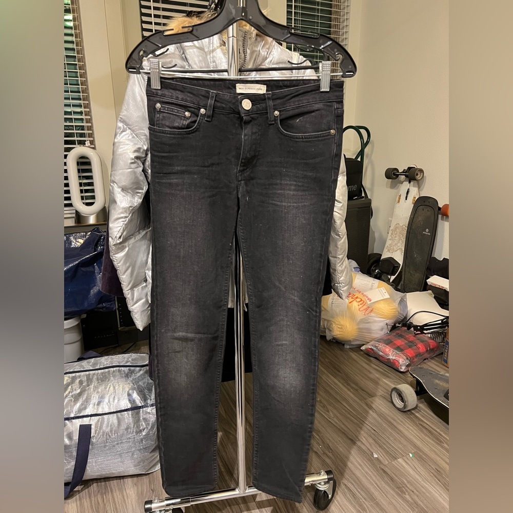 Charcoal Skinny Jeans with Stretchy Fit and Distressed Look